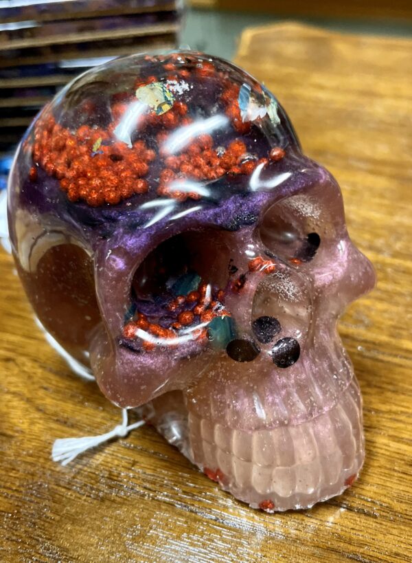 Epoxy Skull - Image 4